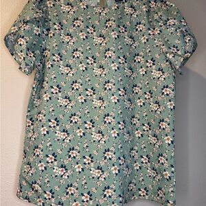 SHEIN Green Floral Print Top